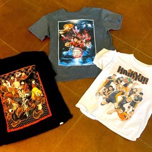 Lot of w adult XS Hot Topic Various Anime shirts
